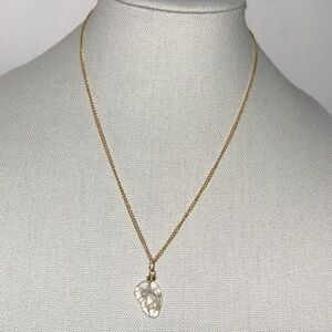 BOGO ‼️ Handmade crackle crystal pendant necklace